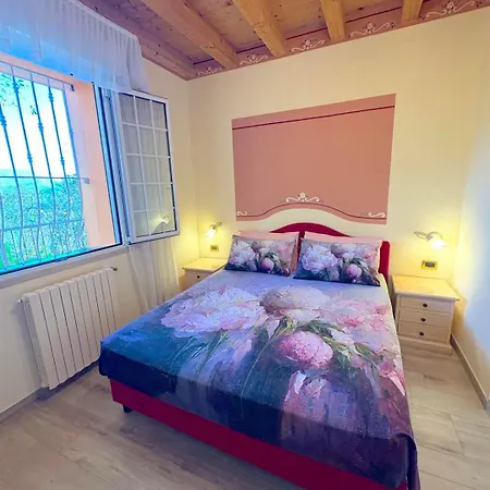 Panorama Apartment Gardone Riviera